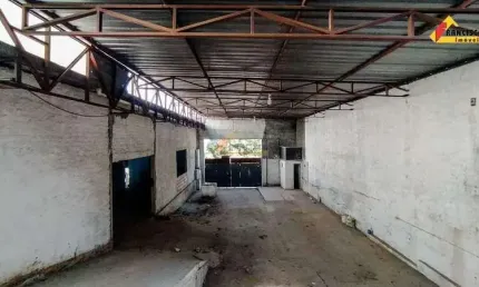 Barracão / Galpão / Depósito à venda no Santo Antônio, Divinópolis 