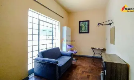 Casa à venda, 3 quartos, 1 vaga, Santo Antônio - Divinópolis/MG