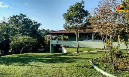 Chácara à venda, 4 quartos, 1 suíte, 3 vagas, Área Rural de Divinópolis - Divinópolis/MG