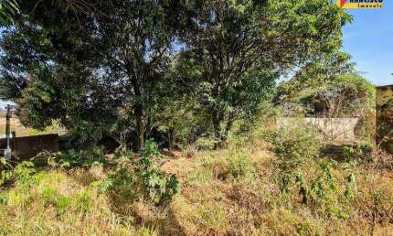 Terreno à venda no Campina Verde, Divinópolis 
