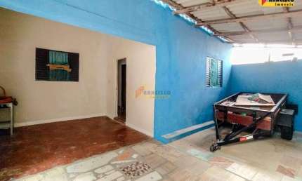 Casa à venda, 4 quartos, 2 vagas, santa lucia - Divinópolis/MG
