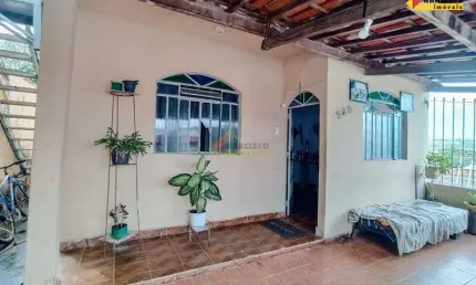 Casa à venda, 2 quartos, Casa Nova - Divinópolis/MG