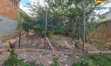 Terreno à venda no Santa Marta, Divinópolis 
