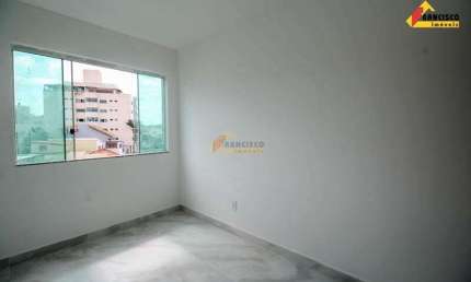 Apartamento à venda, 3 quartos, 1 suíte, 1 vaga, Manoel Valinhas - Divinópolis/MG