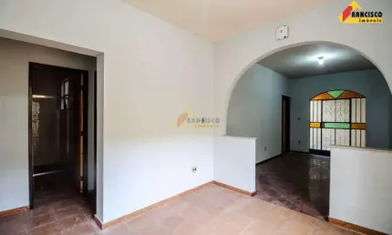 Apartamento à venda, 4 quartos, 1 vaga, LP Pereira - Divinópolis/MG