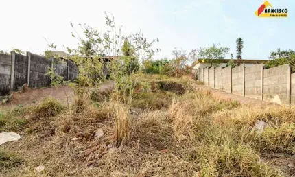 Terreno à venda no Campina Verde, Divinópolis 