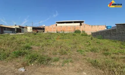 Terreno à venda no São Roque, Divinópolis 