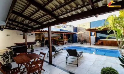 Casa à venda, 4 quartos, 1 suíte, 4 vagas, Santos Dumont - Divinópolis/MG