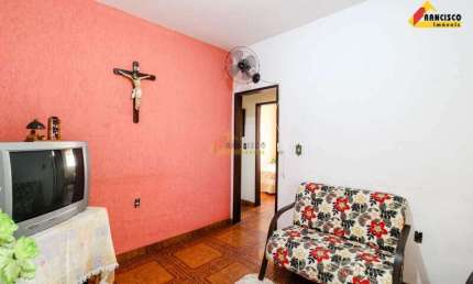 Casa à venda, 3 quartos, 3 vagas, Manoel Valinhas - Divinópolis/MG
