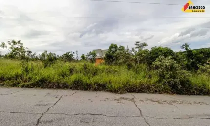 Terreno à venda no Residencial Lagoa Park, Divinópolis 