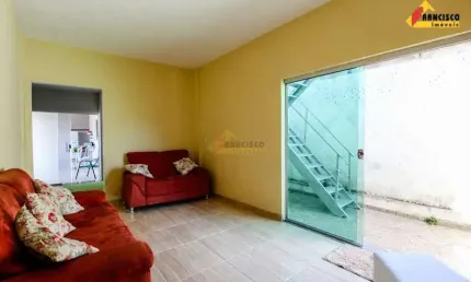 Casa à venda, 3 quartos, 1 suíte, 1 vaga, Davanuze - Divinópolis/MG