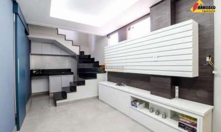 Apartamento Cobertura à venda, 2 quartos, 2 vagas, Centro - Divinópolis/MG