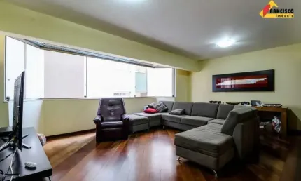 Apartamento à venda, 3 quartos, 1 suíte, 2 vagas, Centro - Divinópolis/MG