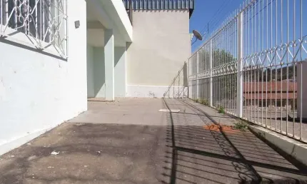 Casa à venda, 2 quartos, 3 vagas, São José - Divinópolis/MG