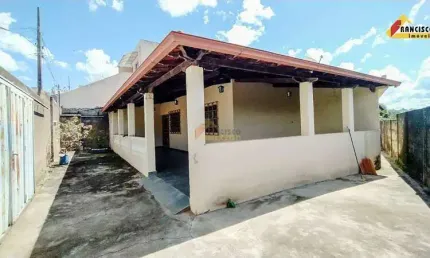 Casa à venda, 3 quartos, 3 vagas, Interlagos - Divinópolis/MG