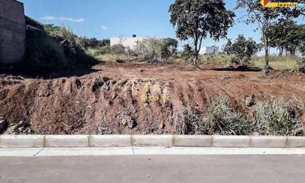 Terreno à venda no Terra Azul, Divinópolis 