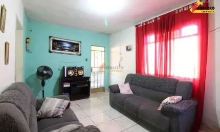 Casa à venda, 3 quartos, 2 vagas, Icaraí - Divinópolis/MG