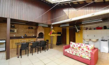 Apartamento Cobertura à venda, 3 quartos, 2 suítes, 2 vagas, Centro - Divinópolis/MG