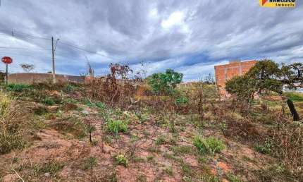Lote à venda, Residencial Lagoa Park - Divinópolis/MG