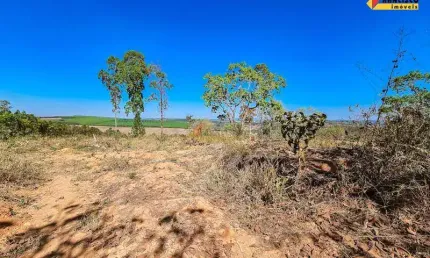 Terreno à venda no Marilândia, Itapecerica 