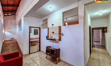 Casa com 1 quarto à venda no Centro, Divinópolis 