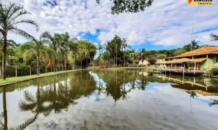 Sítio à venda, 4 quartos, 1 suíte, Zona Rural - Santo Antônio dos Campos (Divinópolis)/MG