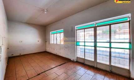 Casa à venda, 3 quartos, 1 suíte, 1 vaga, Das Oliveiras - Divinópolis/MG