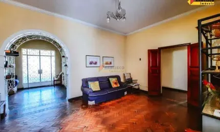 Casa à venda, 5 quartos, 1 suíte, 3 vagas, Porto Velho - Divinópolis/MG