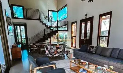 Casa à venda, 6 quartos, 4 suítes, 5 vagas, Belo Vale - Divinópolis/MG