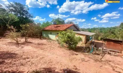 Casa à venda, 2 quartos, 1 vaga, Primavera - Divinópolis/MG
