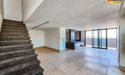 Apartamento Cobertura à venda, 3 quartos, 3 suítes, 4 vagas, Santo Antônio - Divinópolis/MG