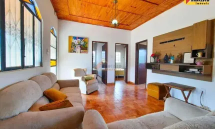 Sítio à venda, 5 quartos, 1 suíte, 5 vagas, Chácaras Bom Retiro - Divinópolis/MG