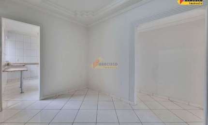 Apartamento à venda, 3 quartos, 1 suíte, Ipiranga - Divinópolis/MG