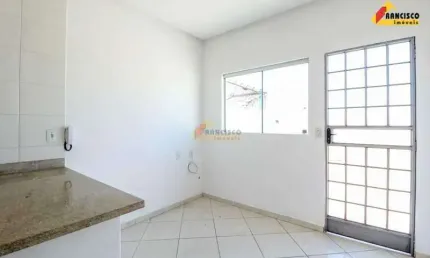 Casa à venda, 2 quartos, 1 vaga, Bom Pastor - Divinópolis/MG