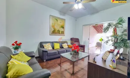 Casa à venda, 3 quartos, 1 suíte, 2 vagas, Niterói - Divinópolis/MG