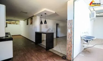 Apartamento à venda, 3 quartos, 1 suíte, 2 vagas, Vila Romana - Divinópolis/MG
