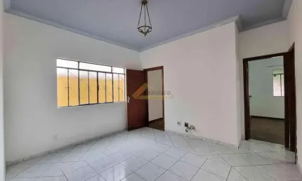 Casa à venda, 3 quartos, 1 suíte, 1 vaga, Belvedere - Divinópolis/MG