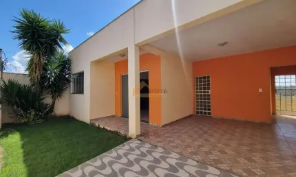 Casa à venda, 3 quartos, 1 suíte, 2 vagas, Jardim Alterosa - Divinópolis/MG