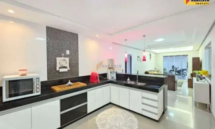 Casa à venda, 3 quartos, 1 suíte, 4 vagas, Tietê - Divinópolis/MG