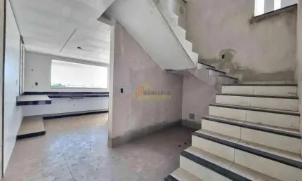 Casa à venda, 3 quartos, 1 suíte, 2 vagas, São Roque - Divinópolis/MG