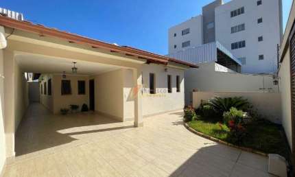 Casa à venda, 4 quartos, 1 suíte, 4 vagas, Santa Rosa - Divinópolis/MG