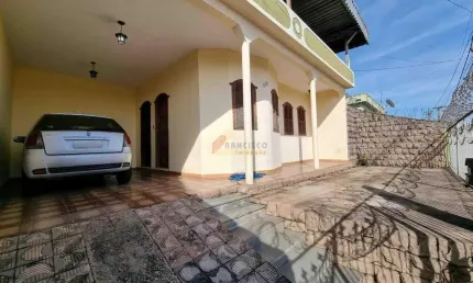 Casa à venda, 4 quartos, 1 vaga, Antonio Fonseca - Divinópolis/MG