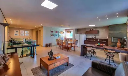 Apartamento Cobertura à venda, 4 quartos, 1 suíte, 3 vagas, Centro - Divinópolis/MG