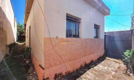 Casa à venda, 2 quartos, 1 vaga, Bom Pastor - Divinópolis/MG