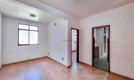 Casa à venda, 3 quartos, 2 vagas, Nossa Senhora das Graças - Divinópolis/MG