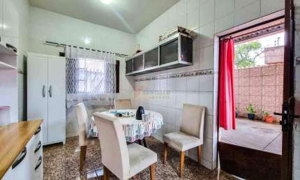 Casa à venda, 2 quartos, 1 suíte, 4 vagas, Interlagos - Divinópolis/MG