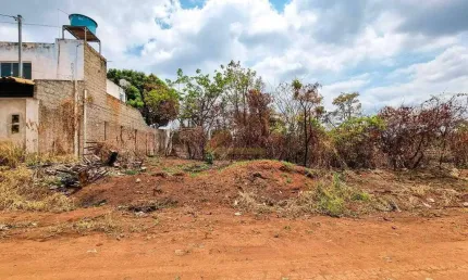 Terreno à venda no Jardim das Acácias, Divinópolis 