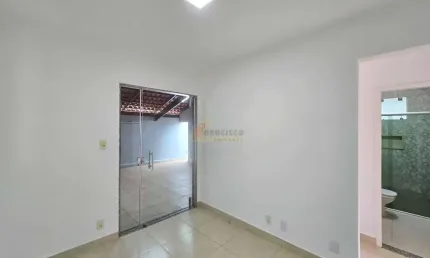 Casa à venda, 2 quartos, 3 vagas, Walchir Resende - Divinópolis/MG