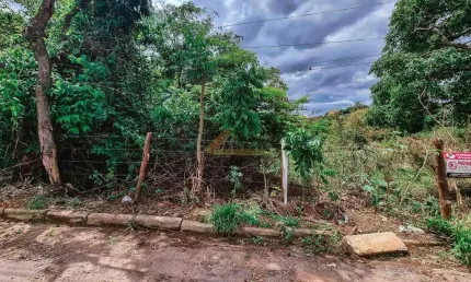 Terreno à venda no Santos Dumont, Divinópolis 