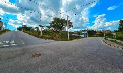 Terreno à venda no Boa Vista, Divinópolis 